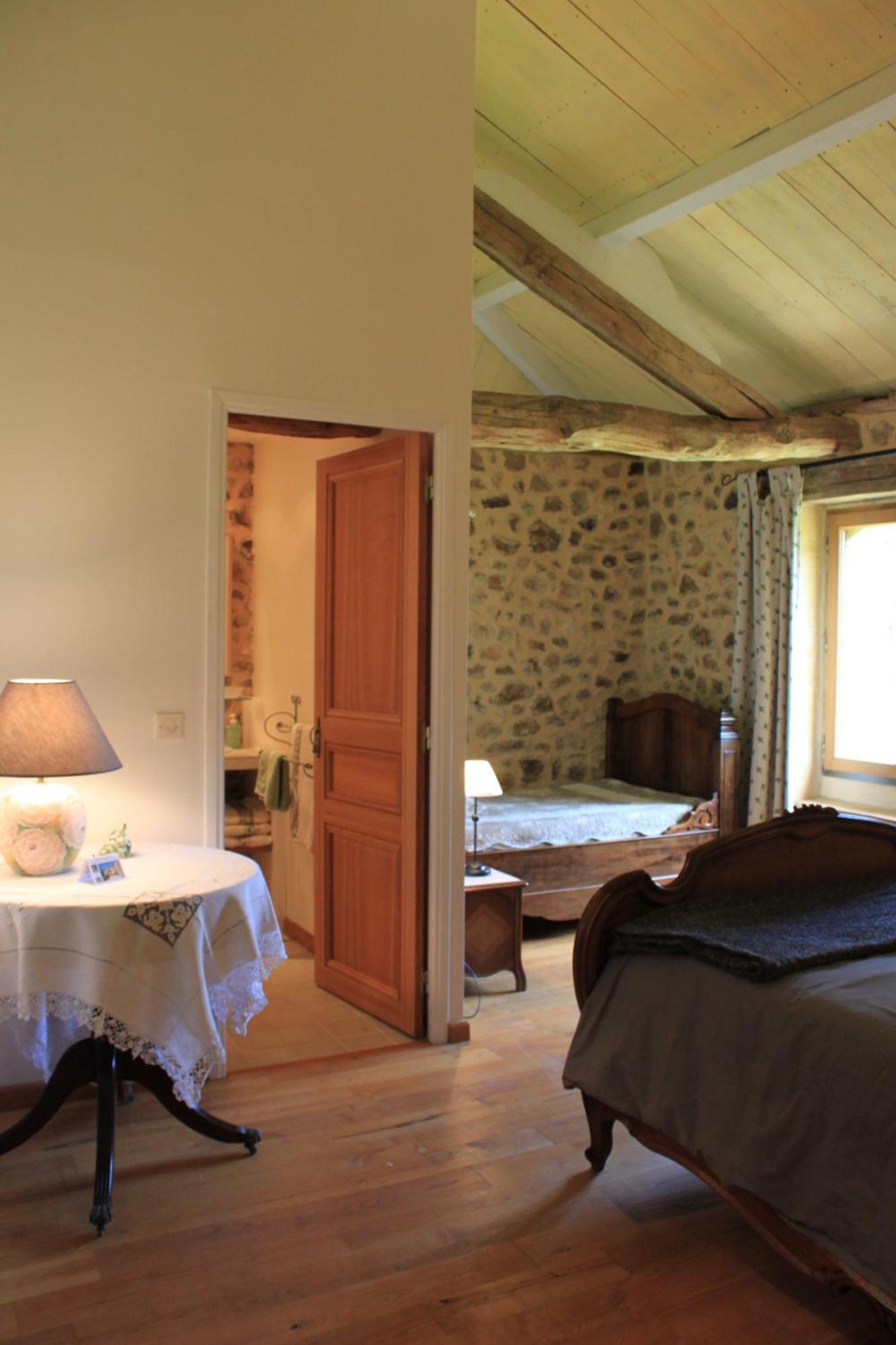 Chambres D'Hotes Leone Haute Saint-Avit-Rivière Exteriör bild