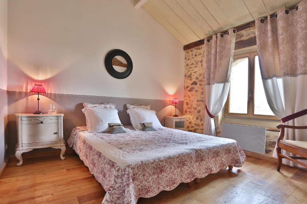 Chambres D'Hotes Leone Haute Saint-Avit-Rivière Rum bild